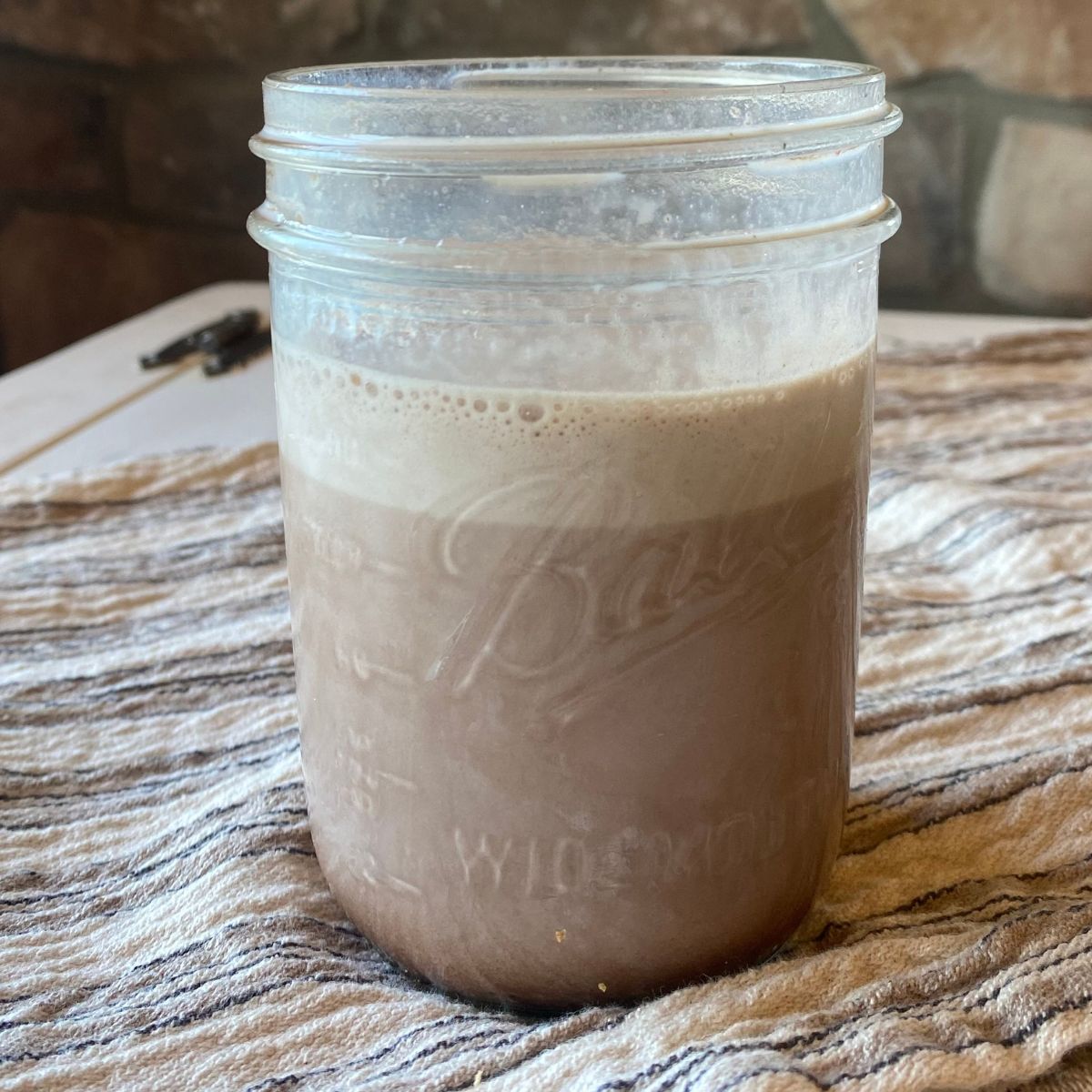 Easy 3-Ingredient Homemade Chocolate Milk: Healthy & Kid-Approved